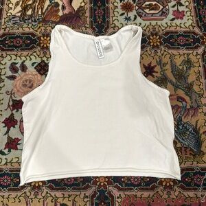 White cropped tank